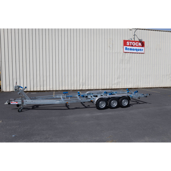 7m80-2m20 3x1350kg - 3x13500 kg - VLEMMIX - Remorque Porte-Bateau