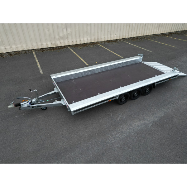 Porte engins 4m80x1m80 3T5 3 essieux de1350kg