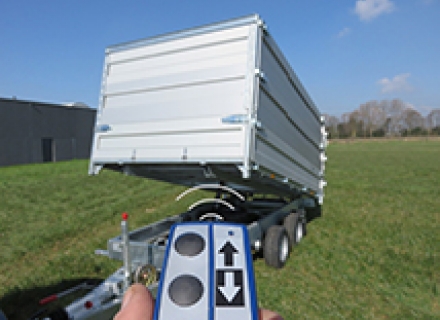 commandes a distance pour twintrailer