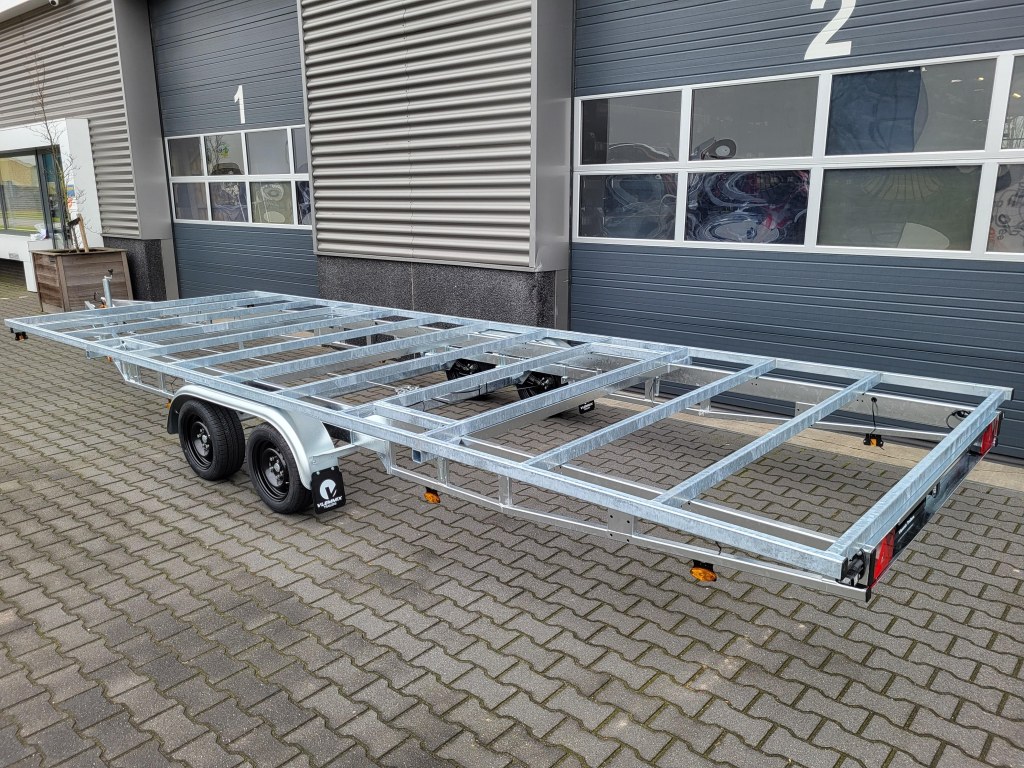 DT 7m20 x 2m44 Version amovible 2 x essieux 1800 kg + deck