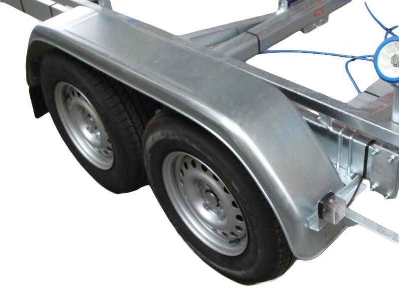 7m80-2m20 2x1350kg - 2700 kg - VLEMMIX - Remorque Porte-Bateau (photo)