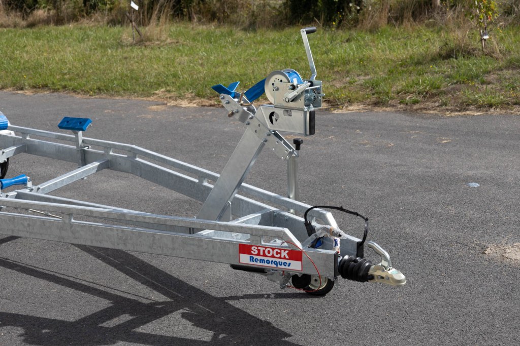 7m80-2m20 3x1350kg - VLEMMIX - Remorque Porte-Bateau (photo)