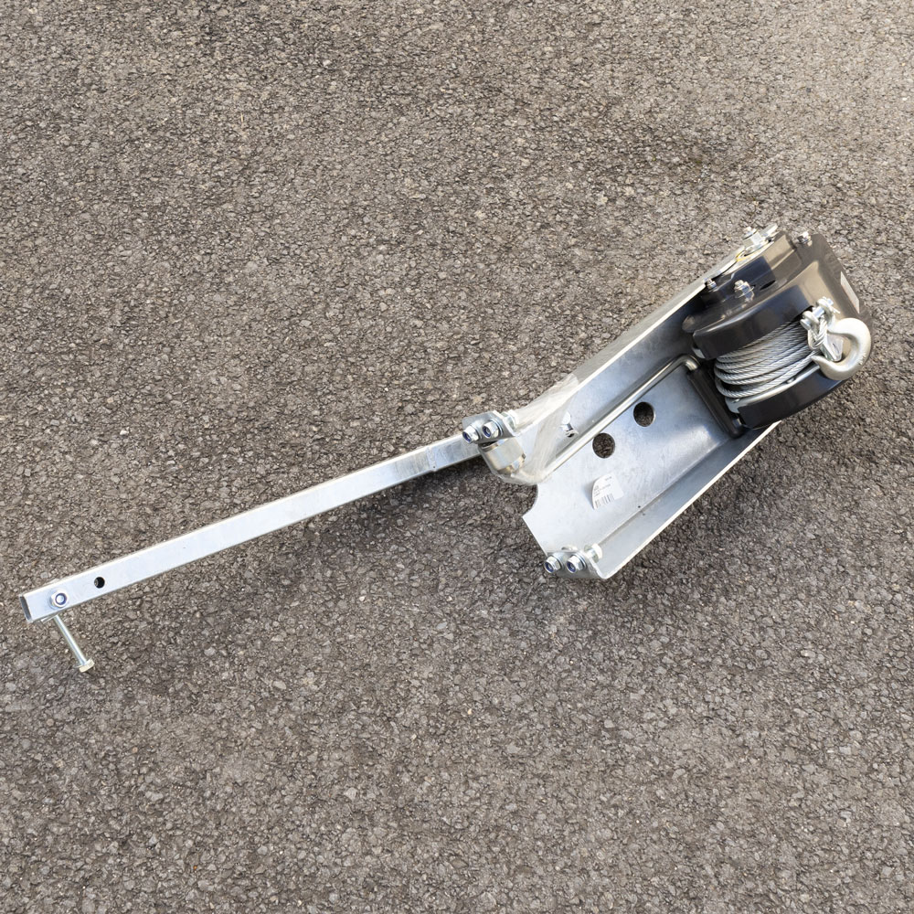 Treuil de halage 1200 kg avec support (40360,40370, 40375,40380, 40385, 40386) (photo)