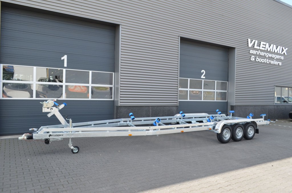 10m-2m55- 3X1350 kg - 3500 kg - VLEMMIX - Remorque Porte-Bateau (photo)