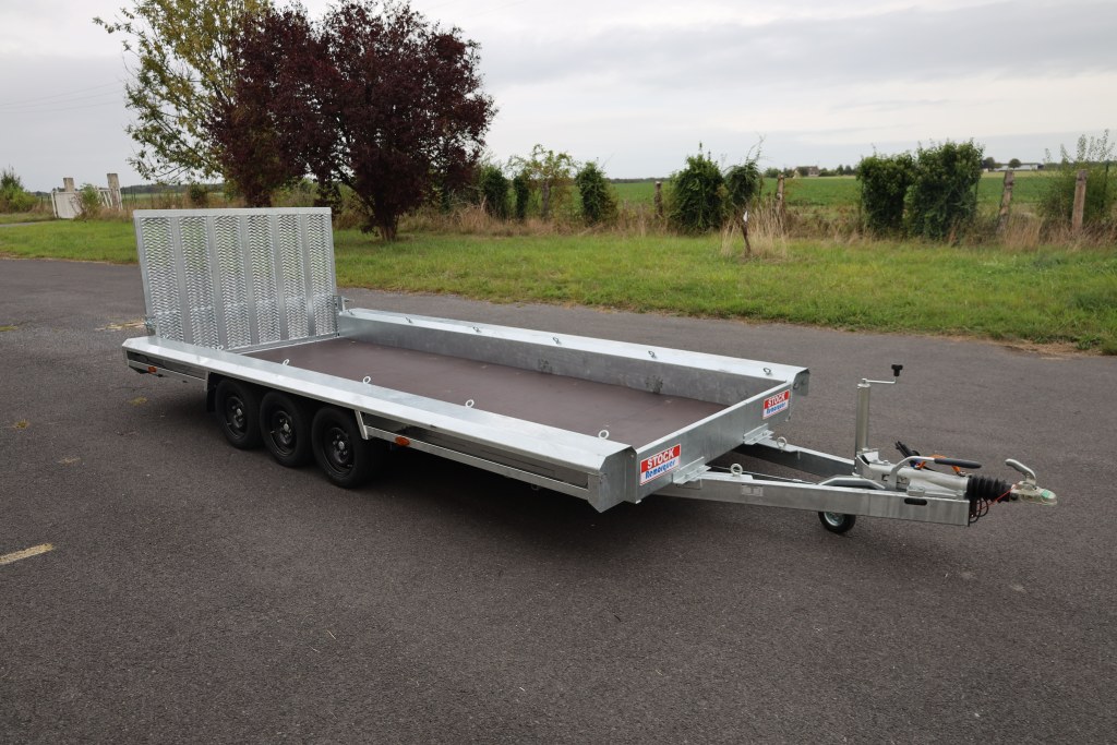 TM 4m80 x 1m80 porte engin 3 x essieux 1800 kg (photo)