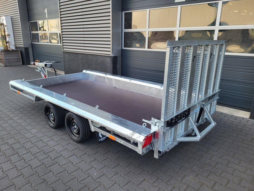TM 4m x 1m80 porte engin 2 x essieux 1800 kg (photo)
