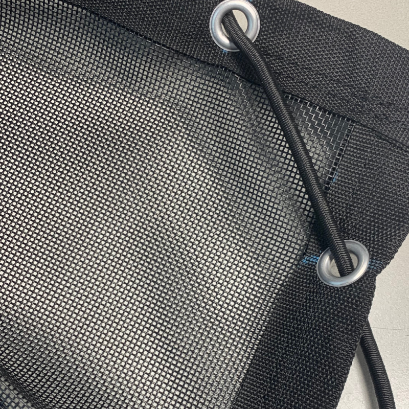 Filet de sécurité de lourde qualité 3300x2100mm PVC, 350 gr/m2 noir foncé RAL 9005 (photo)