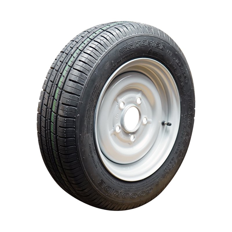 pneu + roue 155/70 R12C 4½Jx12H2 ET20 67/112/5 métal ST290 M+S gris argent
