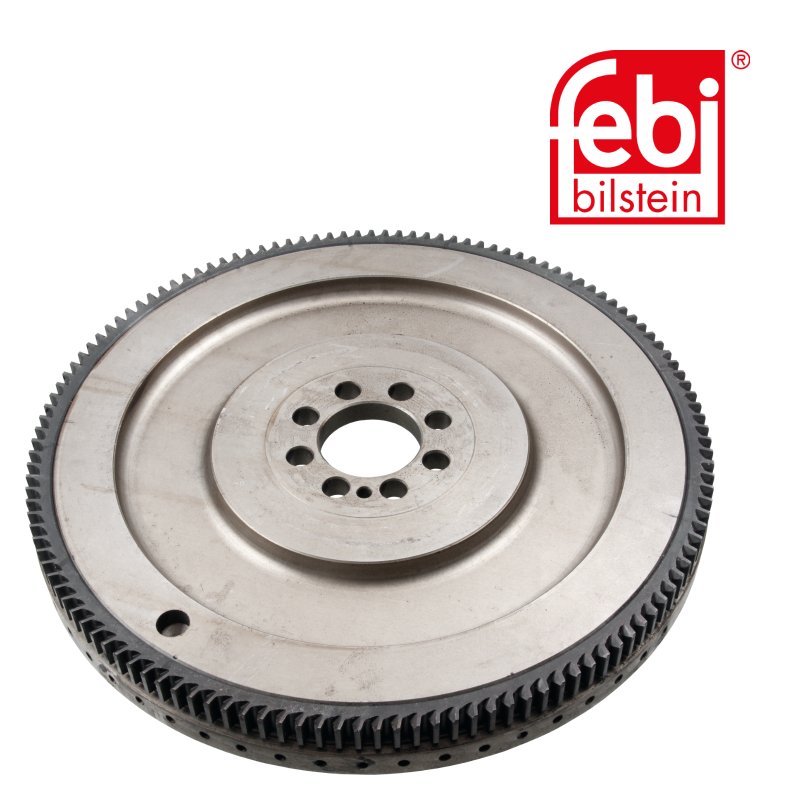 Volant-moteur avec couronne de démarreur