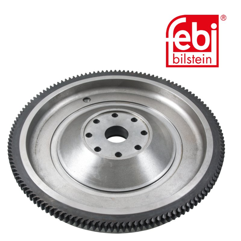 Volant-moteur avec couronne de démarreur