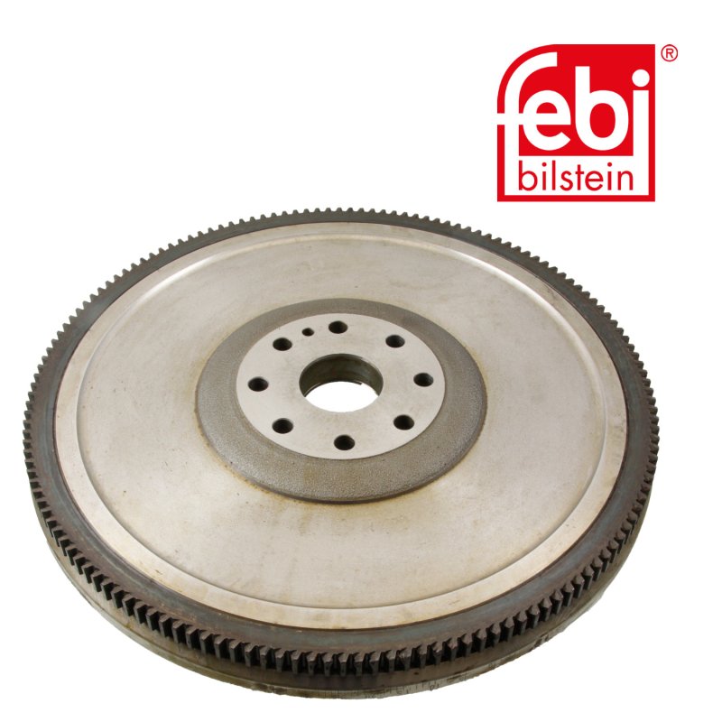 Volant-moteur avec couronne de démarreur