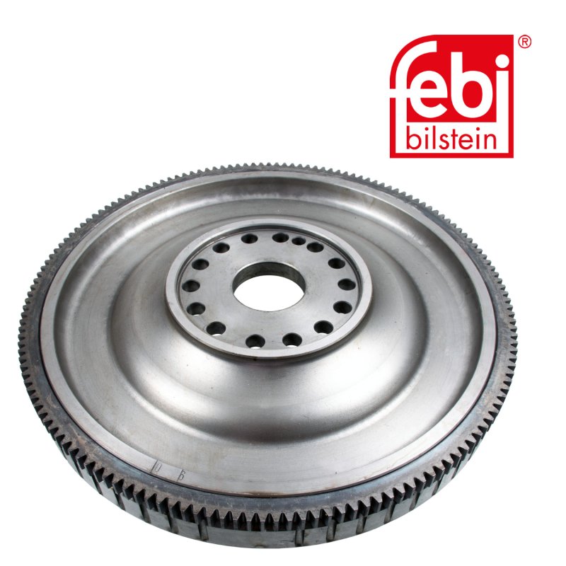 Volant-moteur avec couronne de démarreur