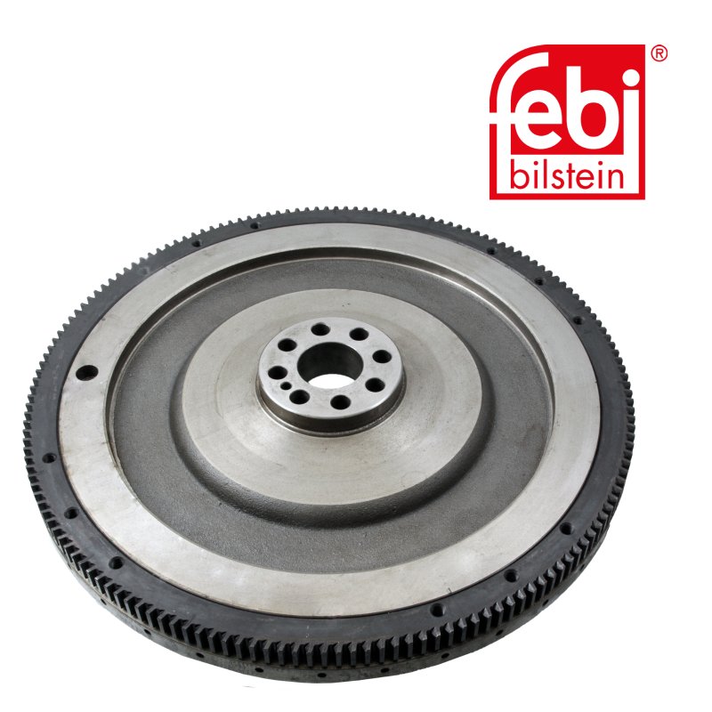 Volant-moteur avec couronne de démarreur