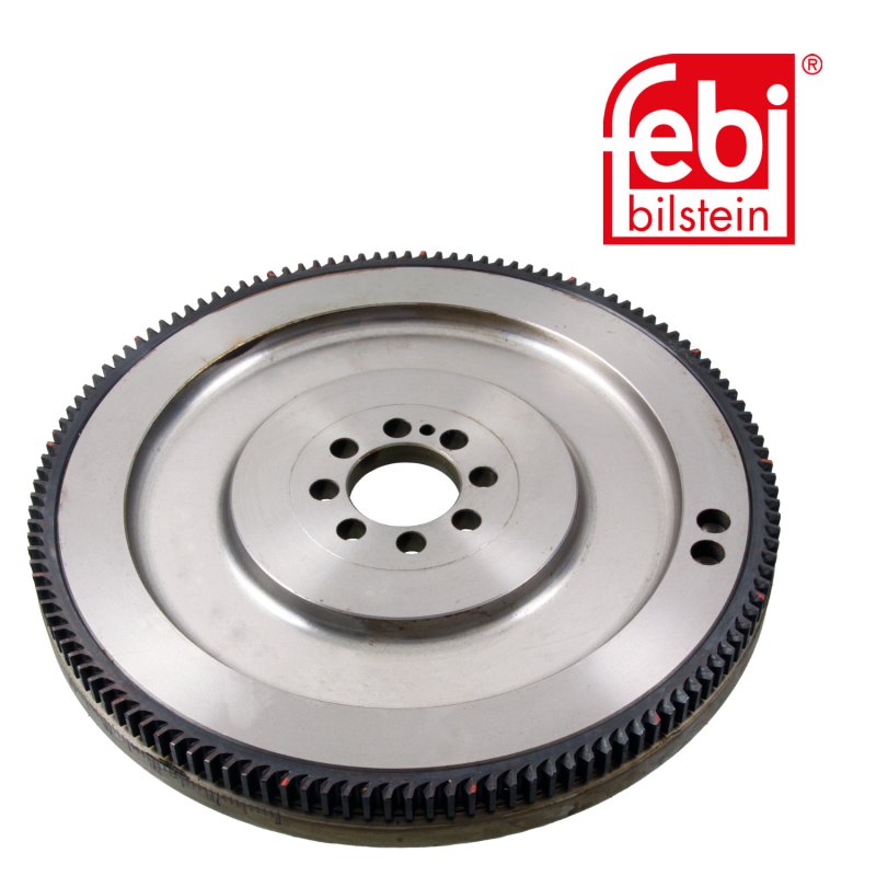 Volant-moteur avec couronne de démarreur