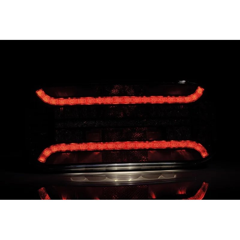rechts | LED achterlicht met rechthoek reflector | 12-24V