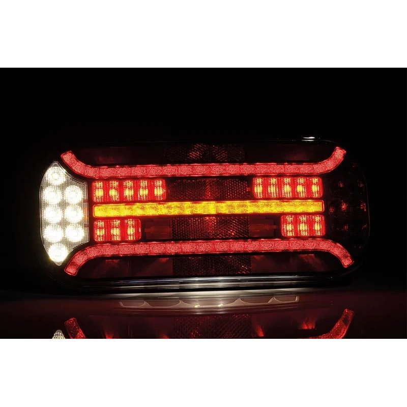 rechts | LED achterlicht met rechthoek reflector | 12-24V