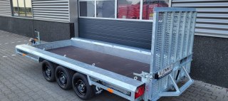 TM 4m x 1m50 porte engin 3 x essieux 1500 kg