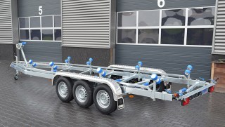 7m80-2m20 3x1500kg - 3x1500 kg - VLEMMIX - Remorque Porte-Bateau