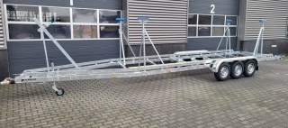 Remorque porte Voilier 10m 3500kg 3 essieux de 1350kg