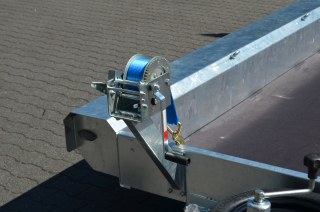 Support de treuil + treuil 1200 kg